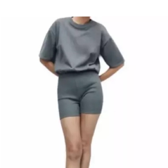 NWT Zara Fitted Shorts Romper Sage Green - M - Picture 2 of 6